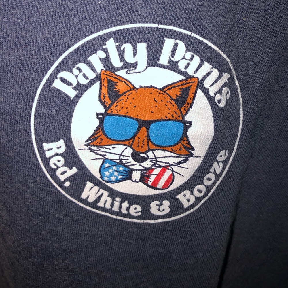 Party Pants T-shirt Large Men’s Red White and Booze